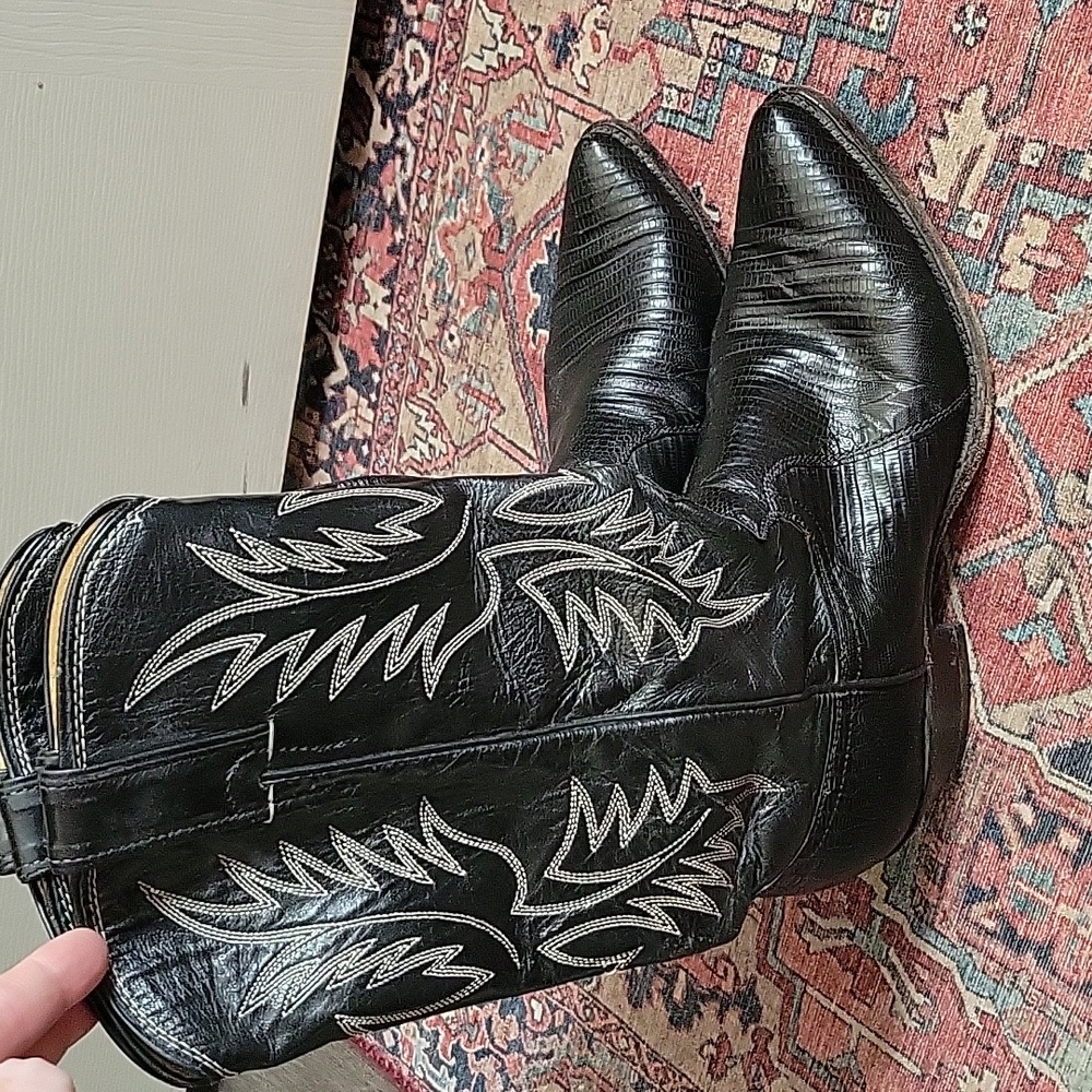 Justin cowboy boots